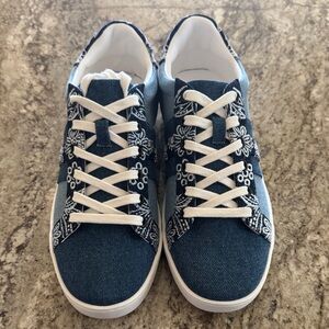 Johnny Was denim sneakers size 9